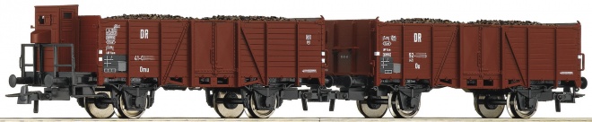 Set of 2 gondola cars with coal load<br /><a href='images/pictures/Roco/Roco-67166.jpg' target='_blank'>Full size image</a>